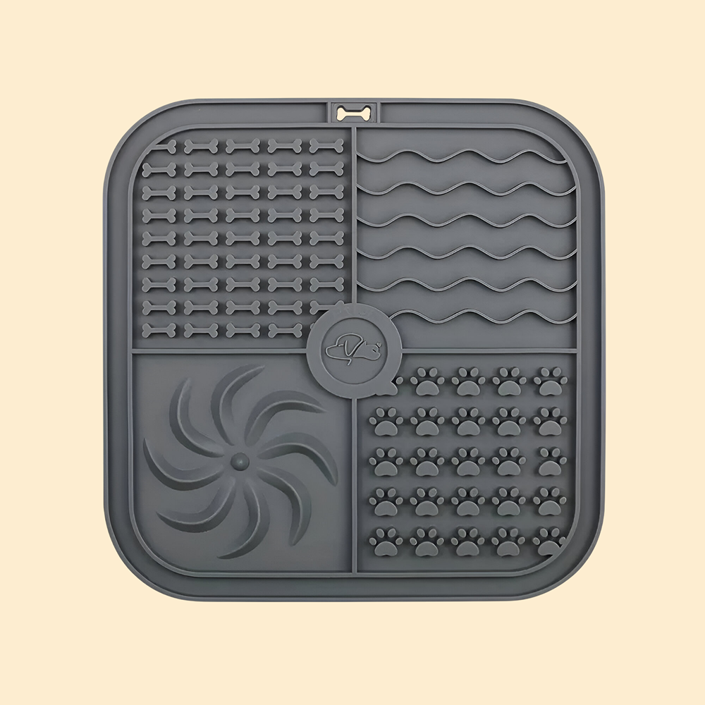 CalmTreat – Lick Mat for Stress Relief