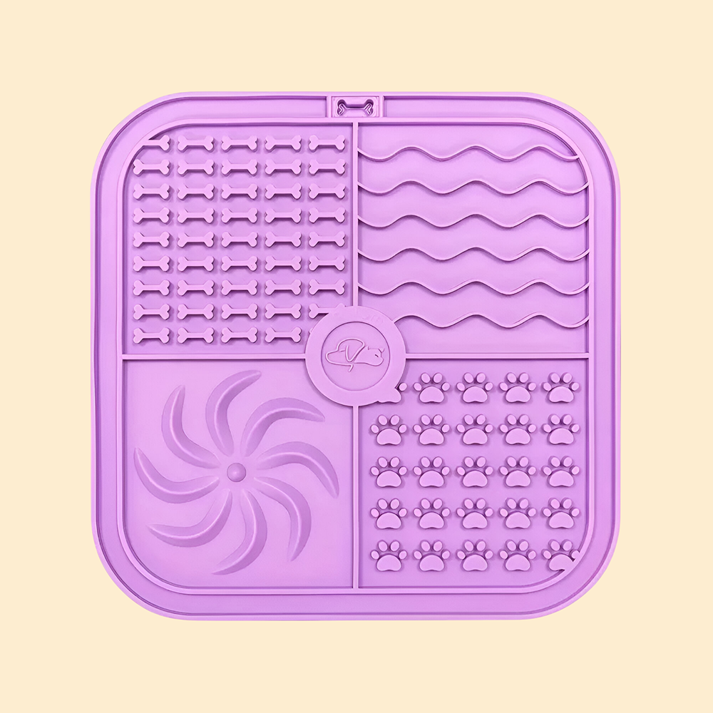 CalmTreat – Lick Mat for Stress Relief