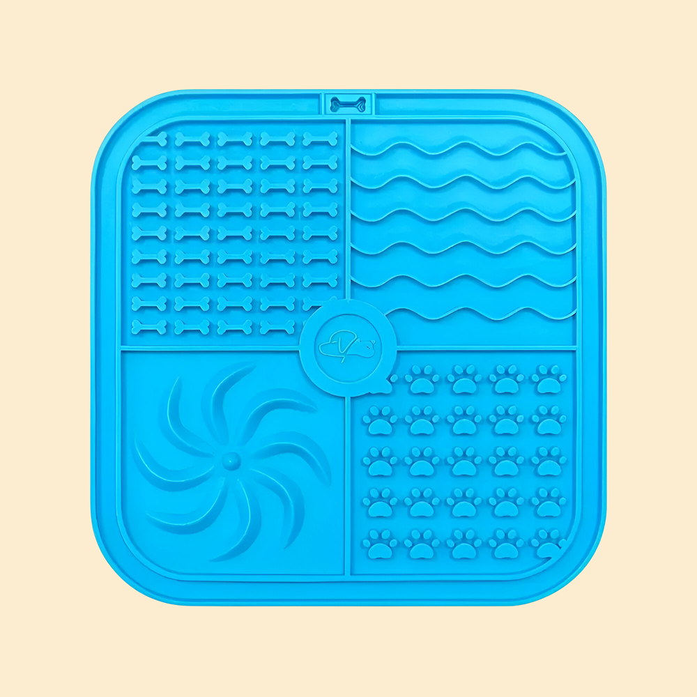 CalmTreat – Lick Mat for Stress Relief